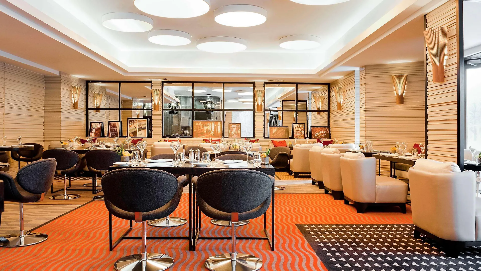 *****  מלון Sofitel Warsaw Victoria פולין