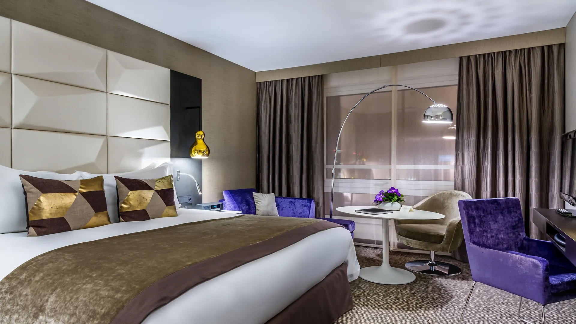 Hotel Sofitel Warsaw Victoria 5*,