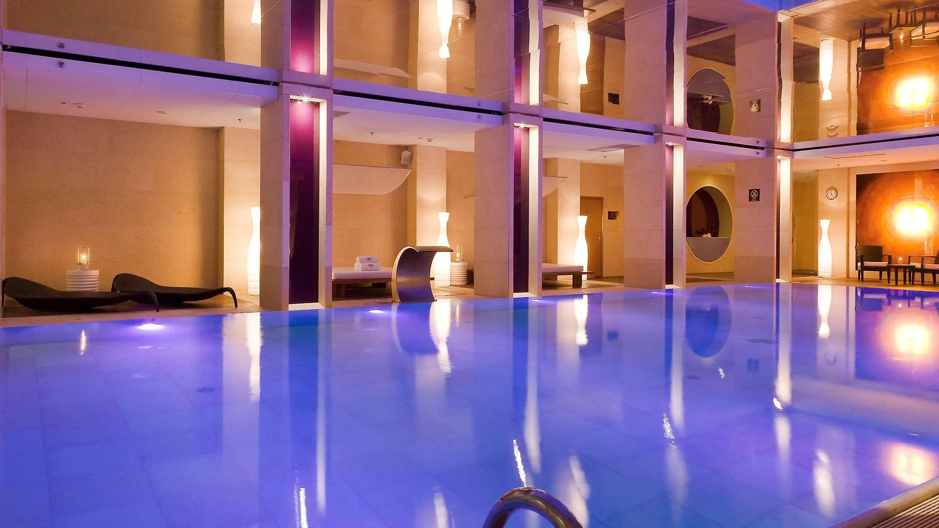 *****  מלון Sofitel Warsaw Victoria פולין