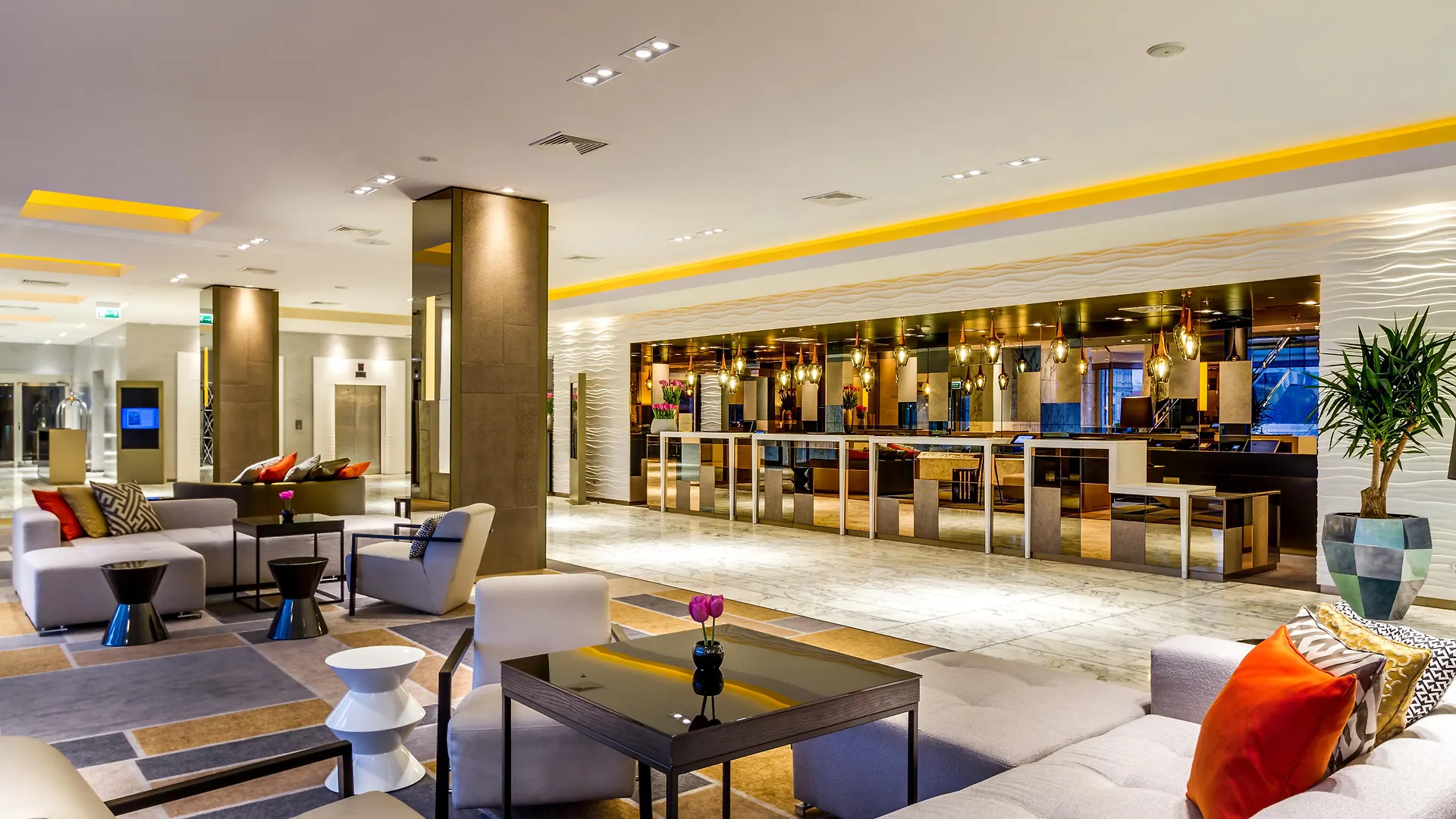 מלון Sofitel Warsaw Victoria פולין
