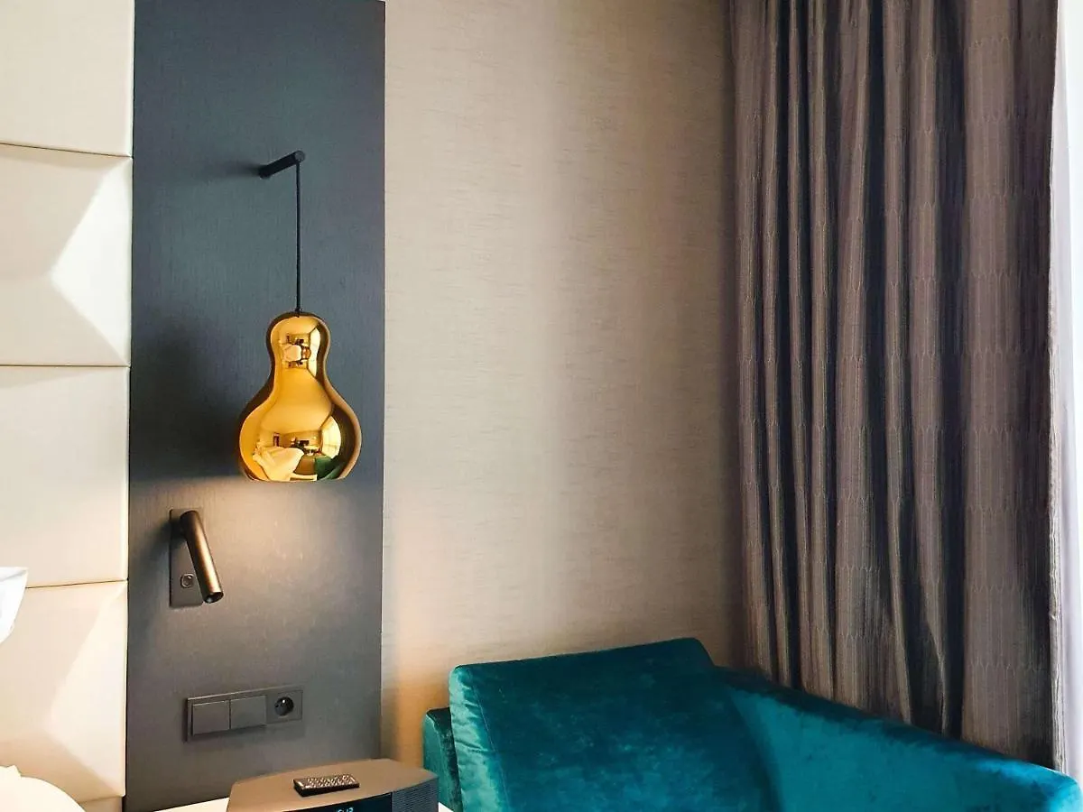 מלון Sofitel Warsaw Victoria