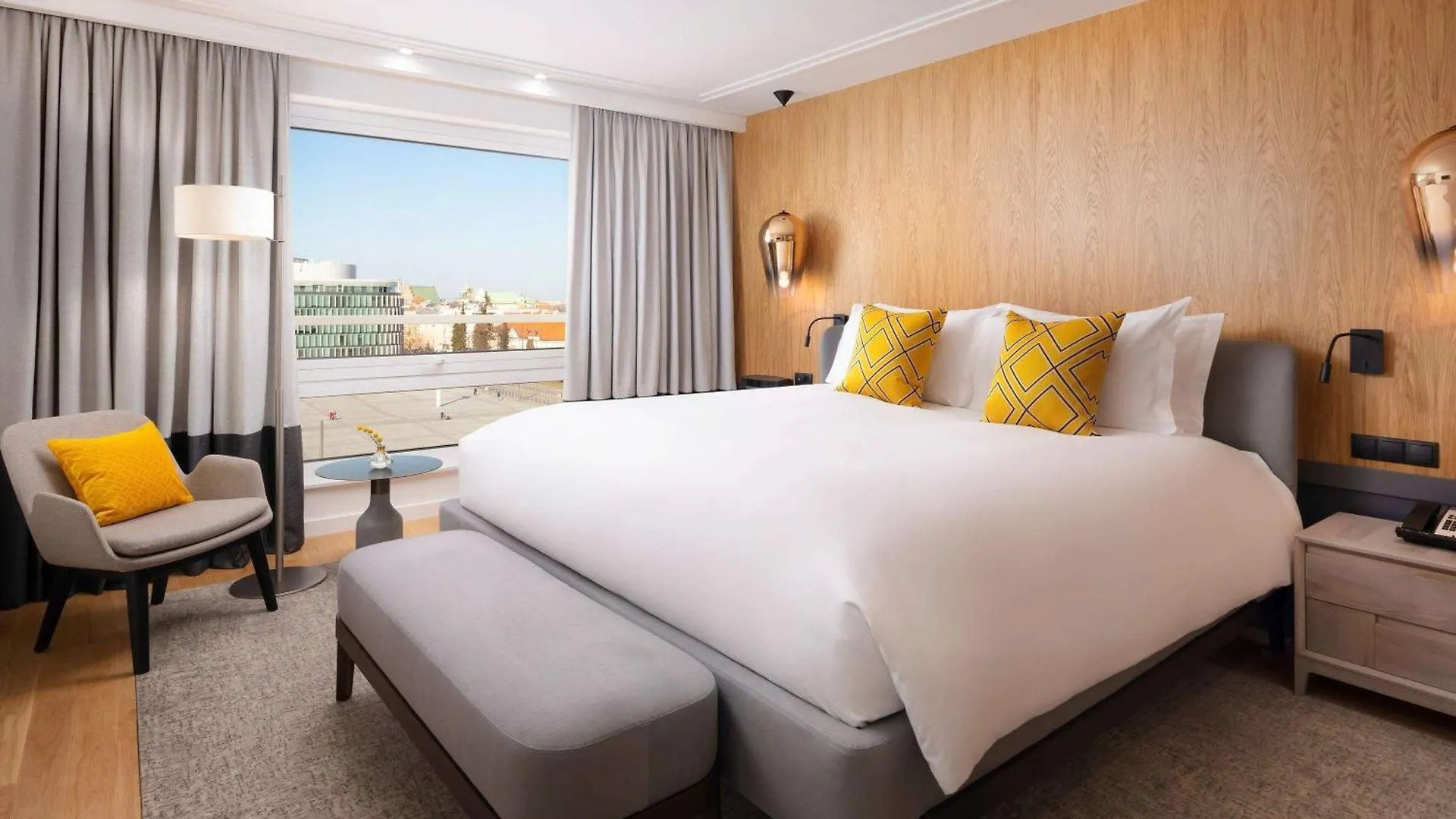 מלון Sofitel Warsaw Victoria פולין